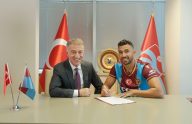Trabzonspor’da Trezeguet için imza töreni düzenlendi