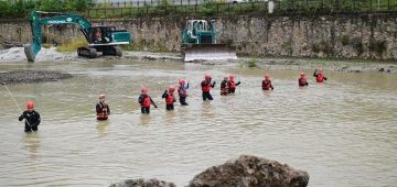 Araklı’da 301 kişilik ekip ve 76 araçla arama kurtarma tatbikatı yapıldı