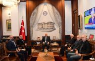 Başkent Trabzon Dernekler Federasyonu Başkanı Ali Hacıfazlıoğlu Vali Aziz Yıldırım’ı Ziyaret Etti