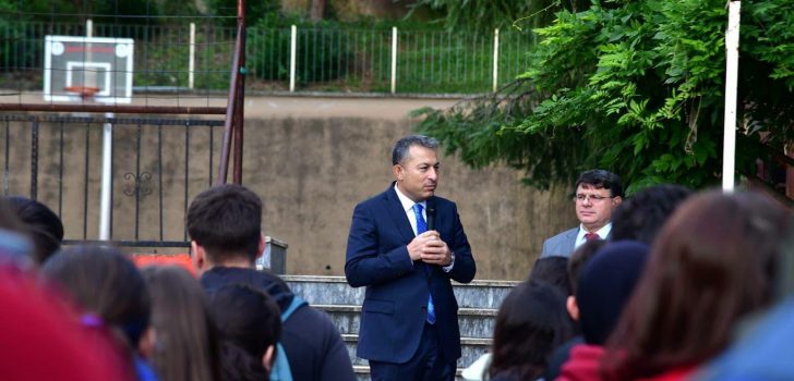 Trabzon Valiliğinden Akçaabat Anadolu Lisesine Ziyaret
