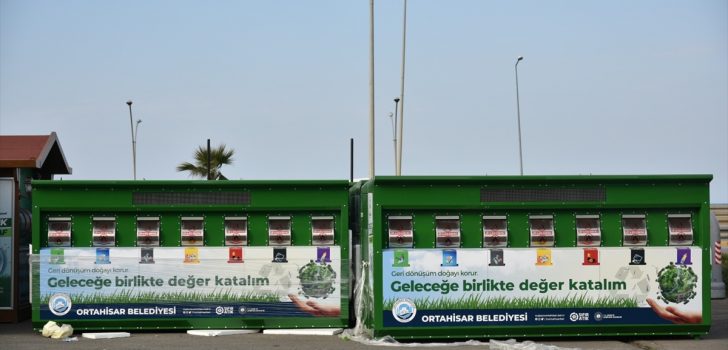 Ortahisar Belediyesi Sıfır Atık Projesi kapsamında geri dönüşüm konteynerleri yerleştirmeye başladı