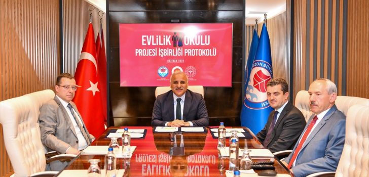 Trabzon’da “Evlilik Okulu” projesi işbirliği protokolü imzalandı