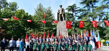 Atatürk’ün Trabzon’a Gelişinin 100. Yıl Dönümü Coşkuyla Kutlandı