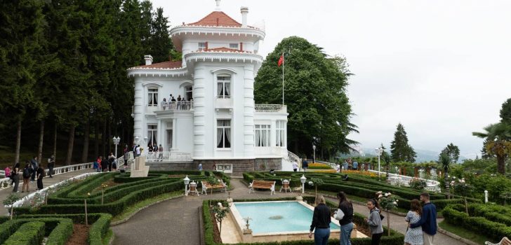 Atatürk Köşkü Yüz Binlerce Ziyaretçi Ağırladı Atatürk Köşkü Yüz Binlerce Ziyaretçi Ağırladı