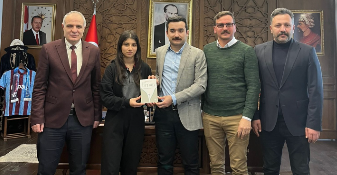 Araklı’da Genç Yazardan Ziyaret