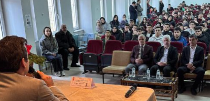 Araklı’da Mesleki Kariyer Günleri Etkinliği Düzenlendi