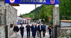 Vali Aziz Yıldırım’dan Uzungöl Jandarma Karakolu’na Ziyaret