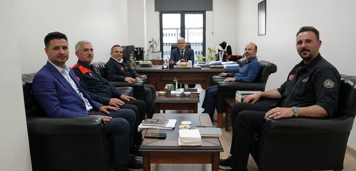 Üniversitemizde Afetlere Hazırlık ve İş Birliği Toplantısı Üniversitemizde Afetlere Hazırlık ve İş Birliği Toplantısı