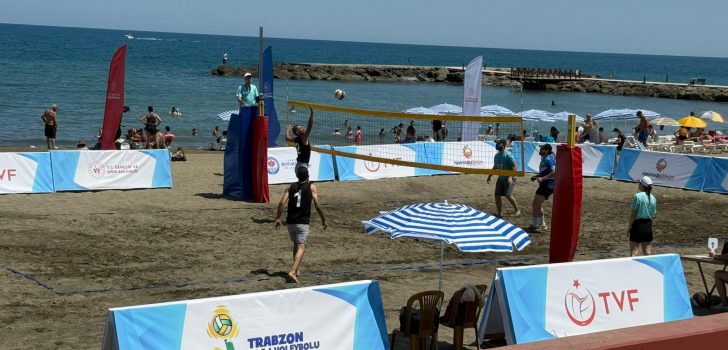 Plaj Voleybolu Turnuvası Başlıyor