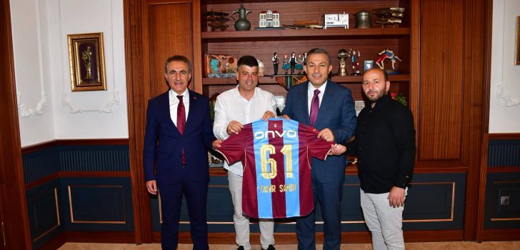 Vali Tahir Şahin, Mavi Cephe Taraftar Derneği Yönetimini Ağırladı