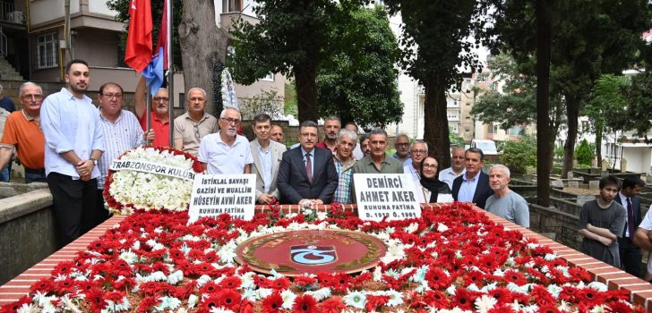 Hüseyin Avni Aker, Vefatının 82. Yılında Kabri Başında Anıldı