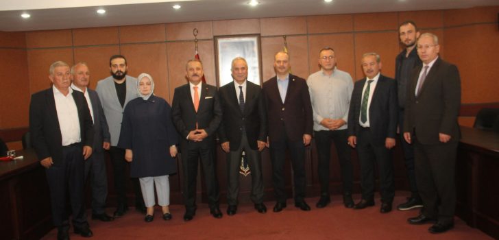 Vakfıkebir Belediye Başkanı Koçal’dan Ticaret Borsasına Tebrik Ziyareti